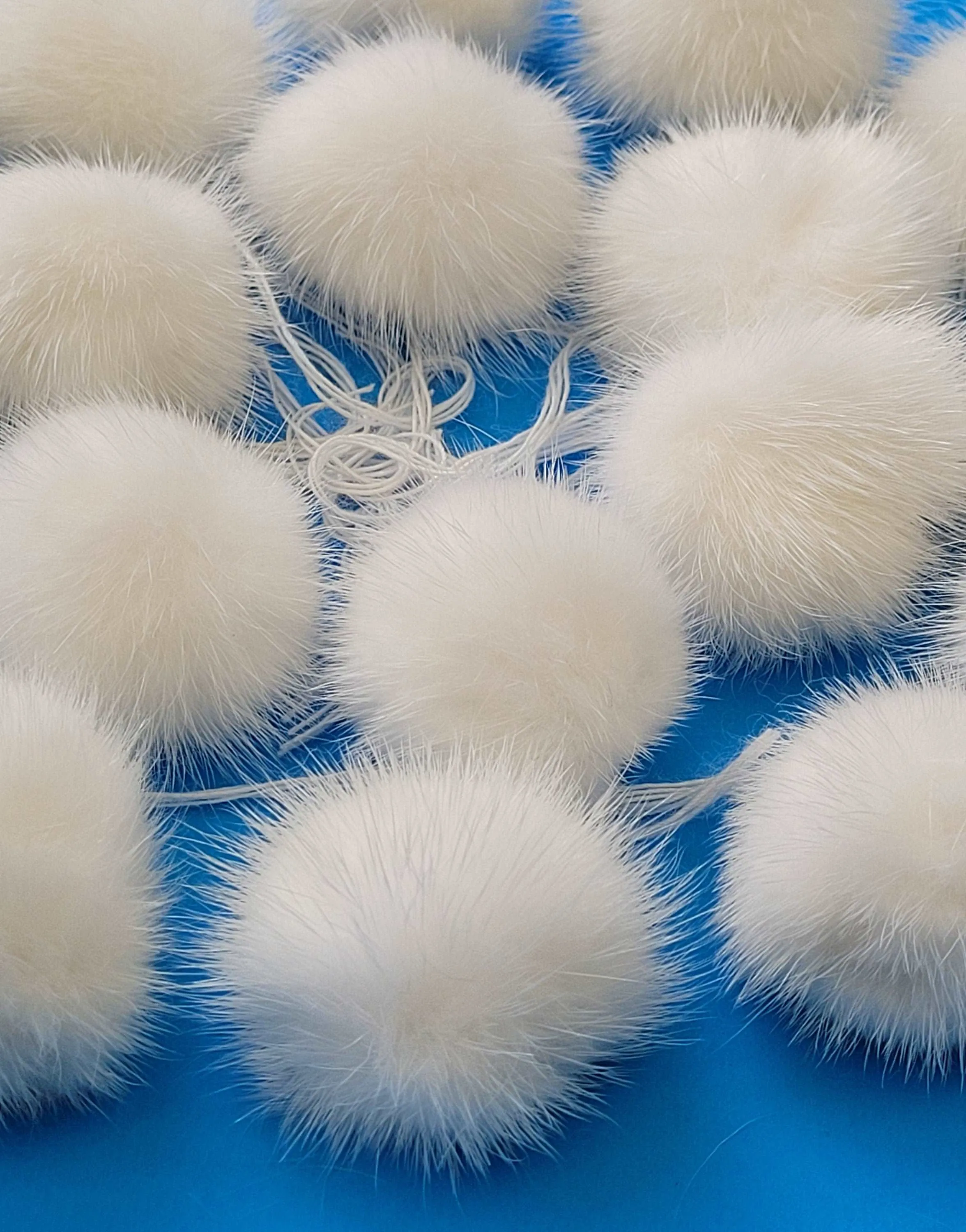 5pc - 2" (50mm) Large Mink Fur Pom Poms Genuine Fur Ball Charm Pendant for Keychain Necklace Earring Pompom Pom Ring White Fur Pompom