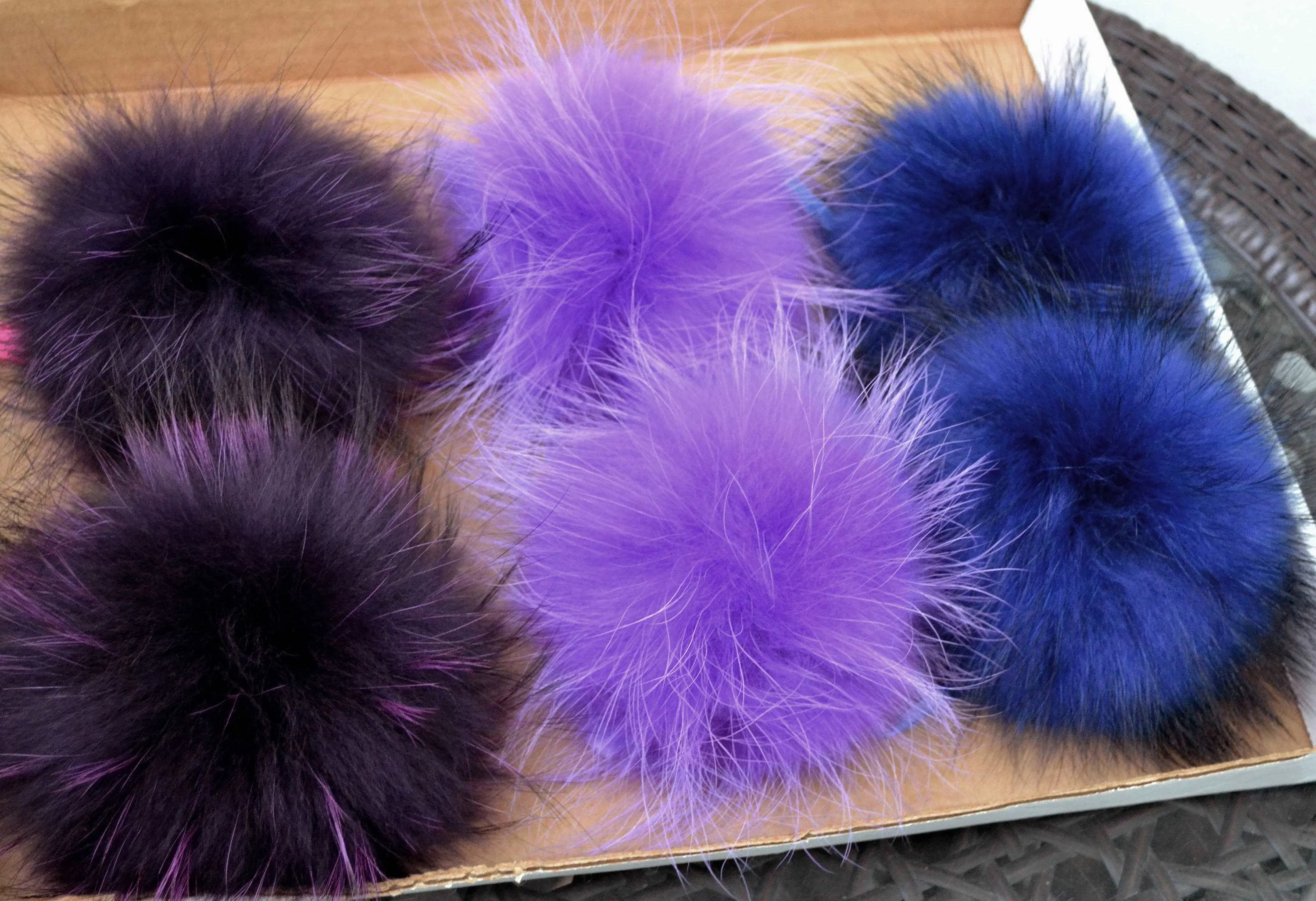 7" LARGE FUR POM Pom! High Quality Purple Raccoon Pom Pom Hat Beanie Tuque Winter Knit Hat Large Pom Pom Fluffy Raccoon Pom Pom Fur Ball