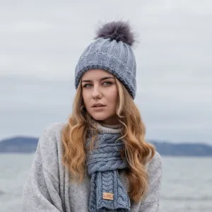 Fisherman Stitch Pom Pom Hat