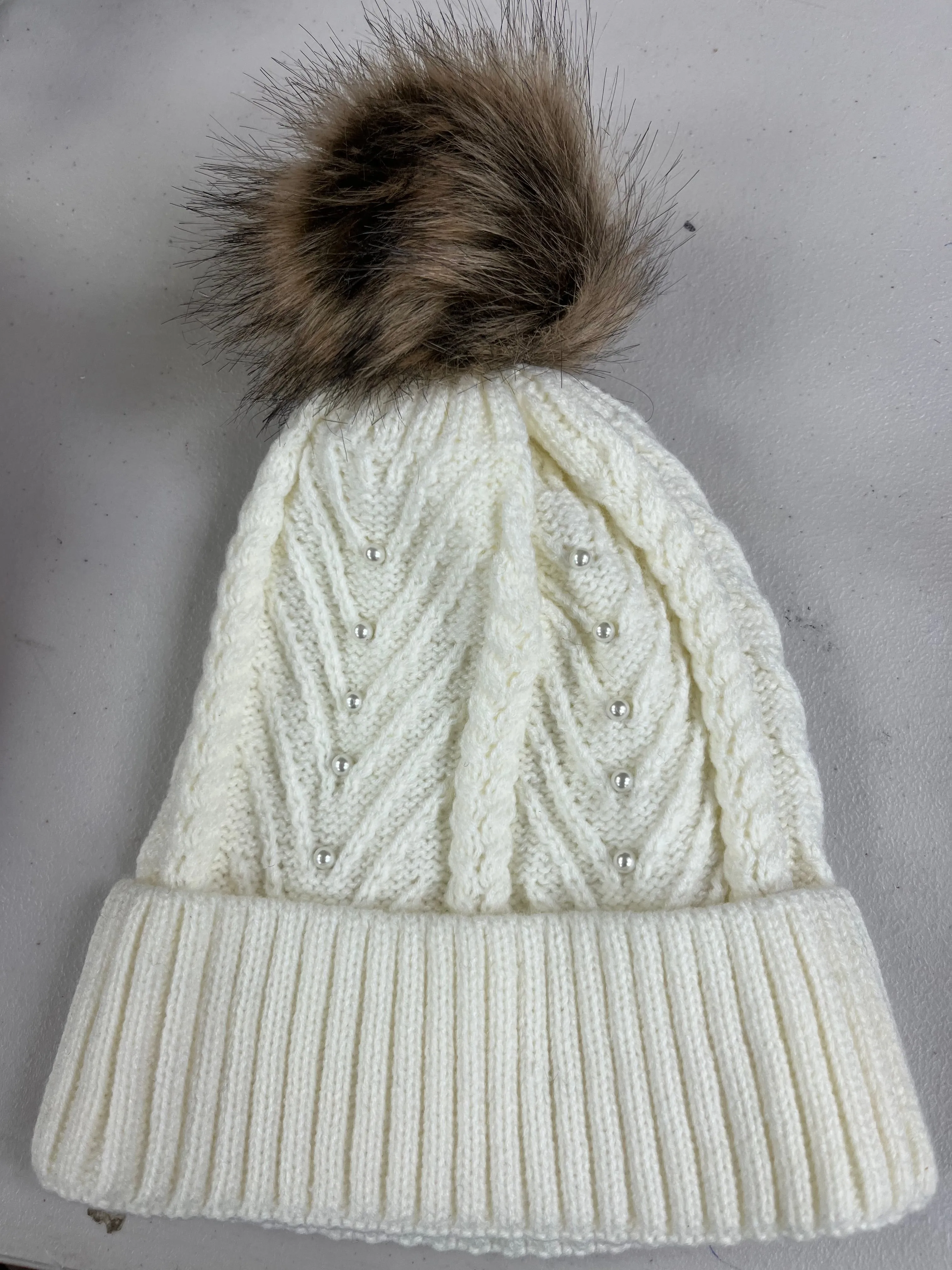 Pearl Embellished Pom Pom Beanie