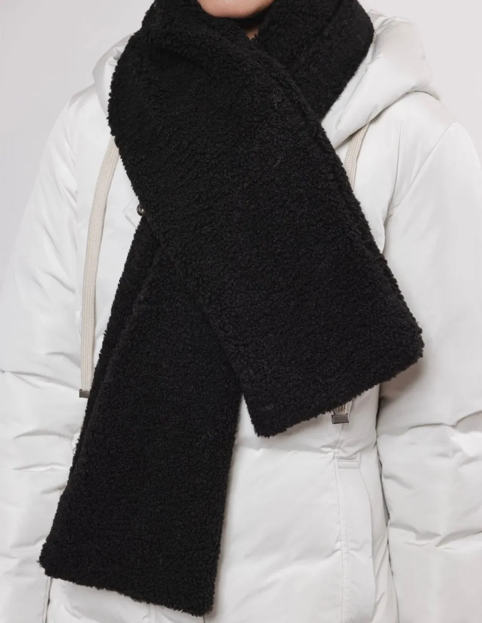 Rino and Pelle Black Asho Teddy Scarf