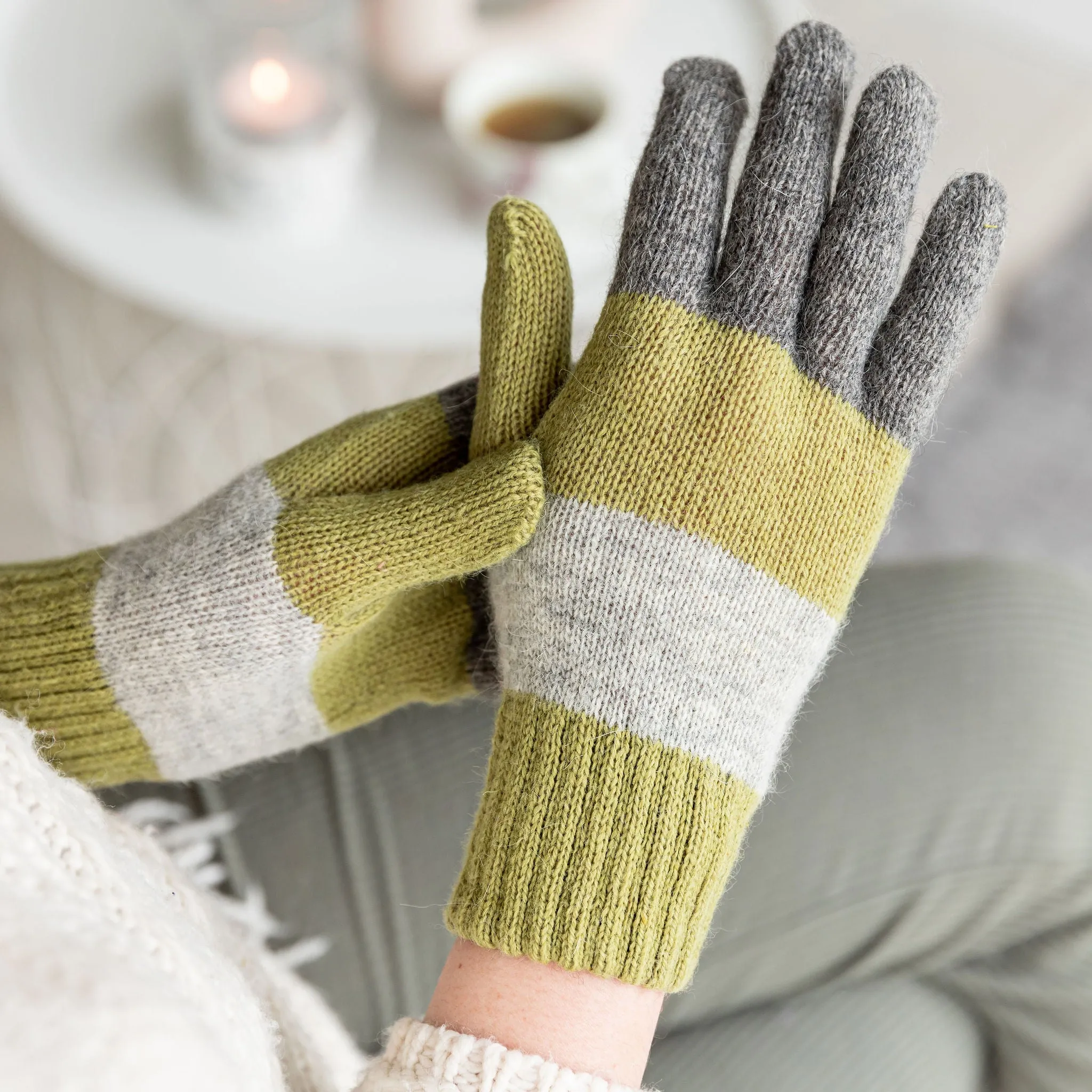 Winter Stripe Knit Gloves